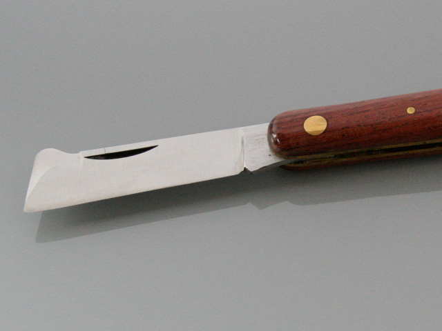 reed knife